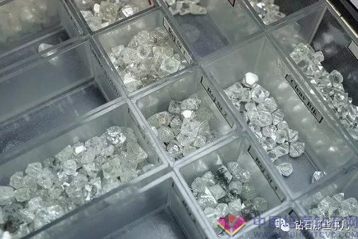 简讯：Alrosa阿联酋迪拜竞拍净收1050万美金